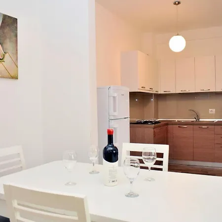 Baia Apartamento *